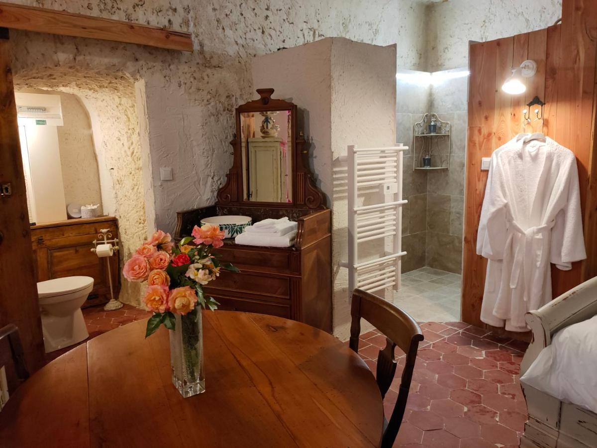 Aux Trois Tilleuls Bed & Breakfast โลช ภายนอก รูปภาพ