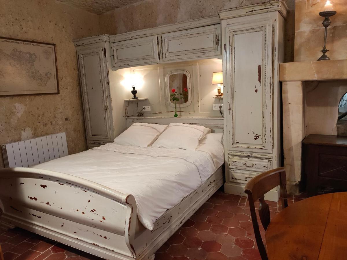 Aux Trois Tilleuls Bed & Breakfast โลช ภายนอก รูปภาพ